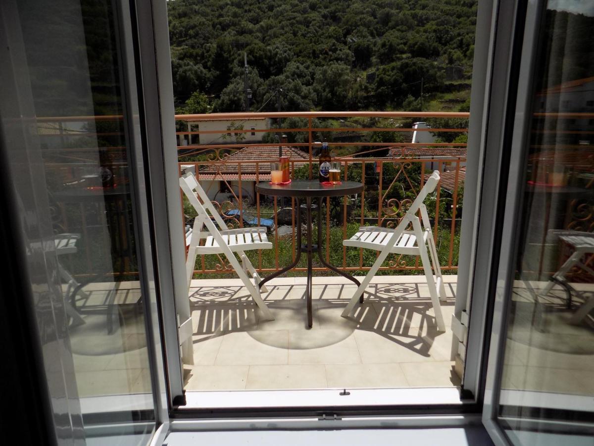 Afrodite Spacious Apartments! Agia Efimia Exteriér fotografie