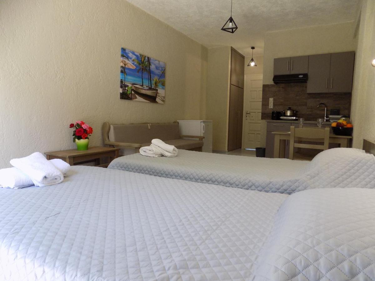 Afrodite Spacious Apartments! Agia Efimia Exteriér fotografie