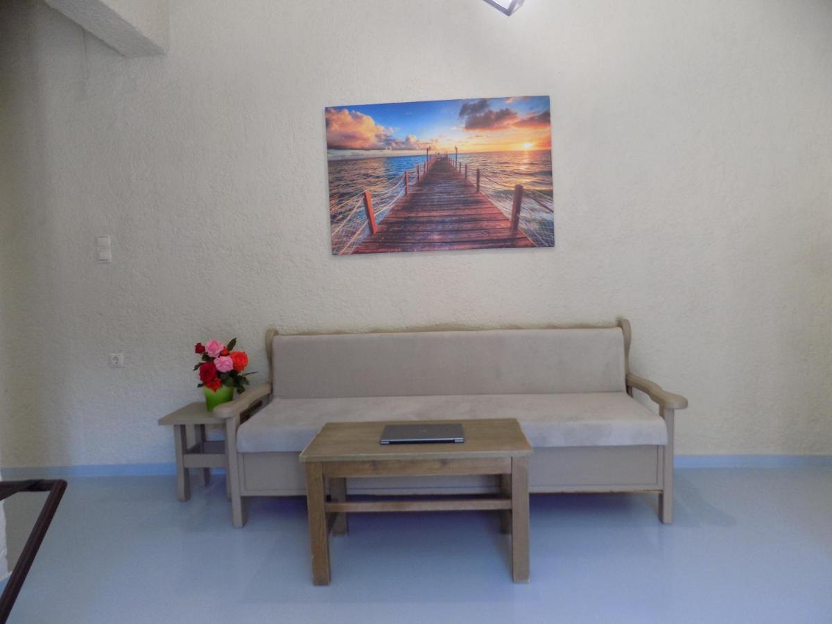 Afrodite Spacious Apartments! Agia Efimia Exteriér fotografie